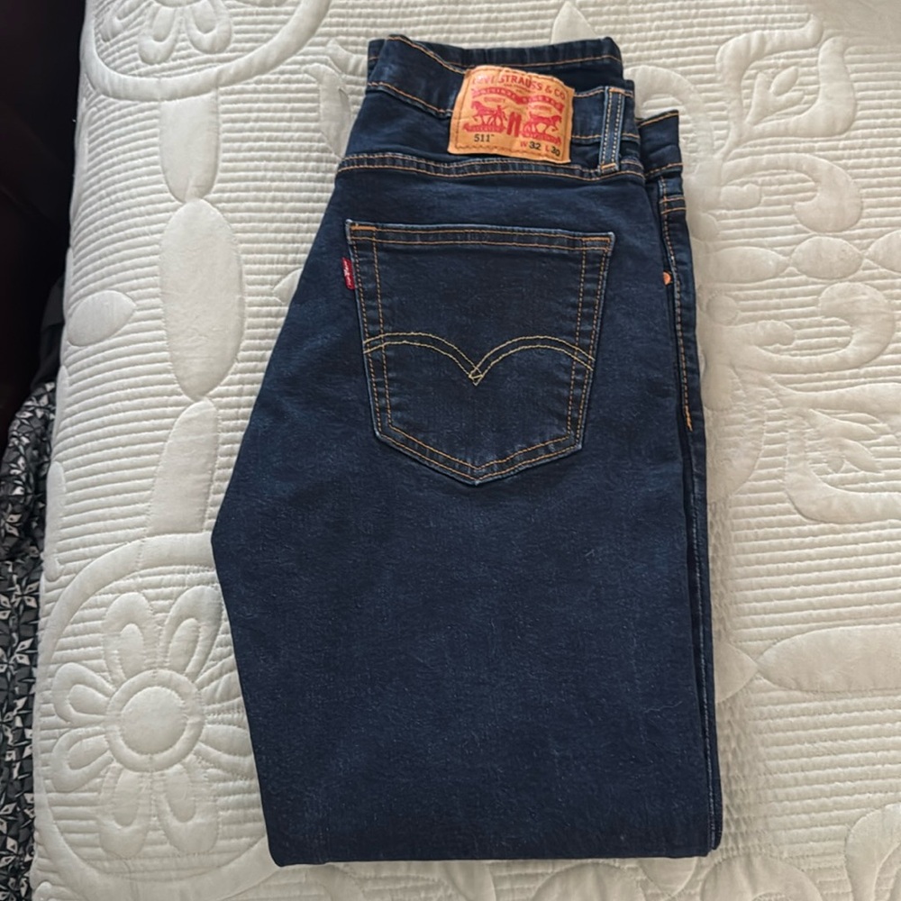 Men’s Levi’s! 511 32x30!